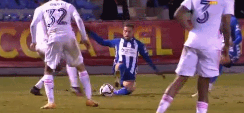 乌多卡曝杜兰特惊天蜕变：篮网三巨头时沉默，37岁成火箭精神教父