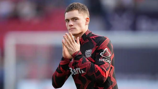 解析“赌场红利（Comps）”：它是如何通过免费赠送锁定你的长期价值的。（解密赌场赠品（Comps）：免费福利如何套牢你的长期价值）