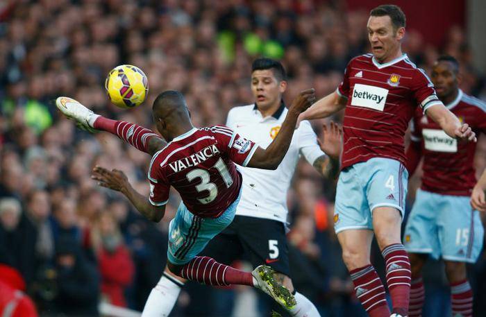 小胖再次解说总决赛，花海钎城评论席，清融约小胖当教练