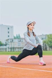 2016 赛季：洋基队老将 A-Rod 在布朗克斯主场泪别球迷，结束职业生涯